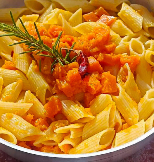 Pennoni con zucca arrabbiata