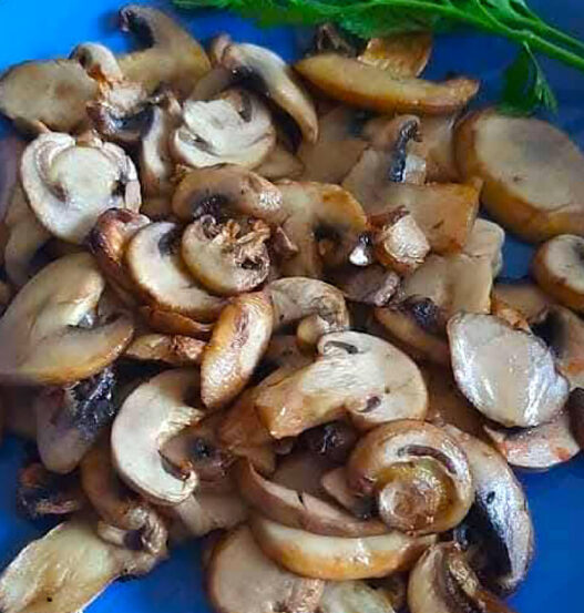 Funghi fritti in friggitrice ad aria