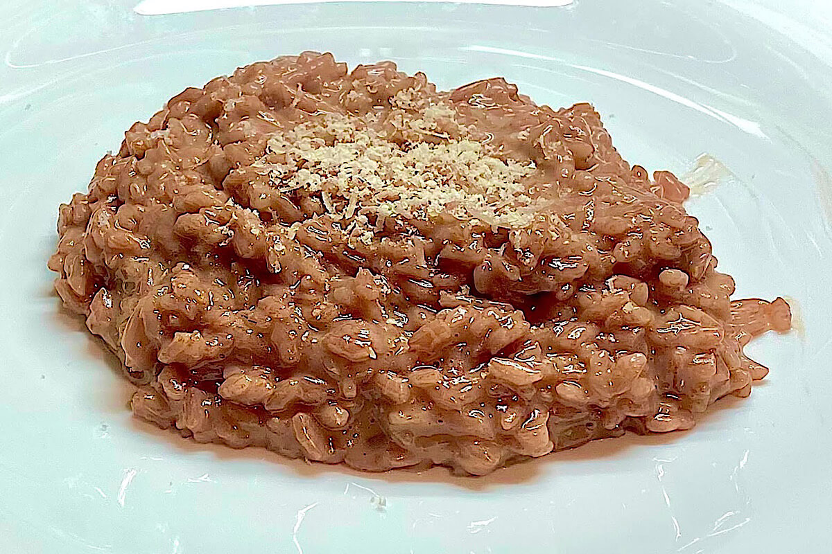 Non il solito risotto! Il trucco per un risotto al Chianti cremoso e intenso (come quello dello chef)