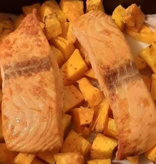 tranci di salmone con pezzi di zucca