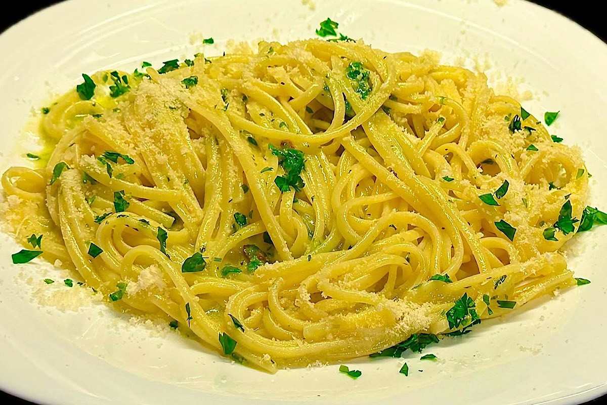 Scopri gli spaghetti alla carrettiera: pochi ingredienti, massimo risultato