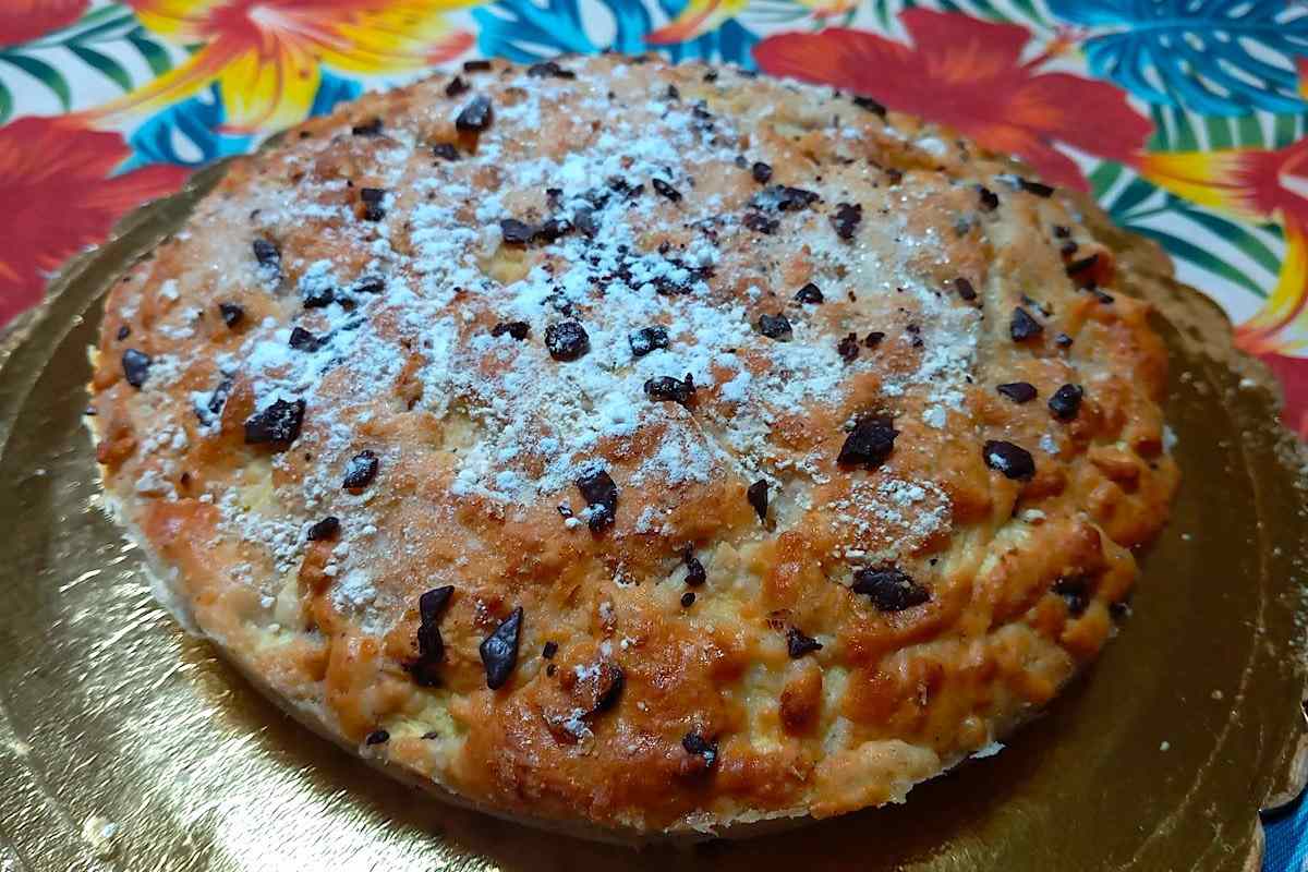 La torta di mele furba: in friggitrice ad aria (e senza uova)