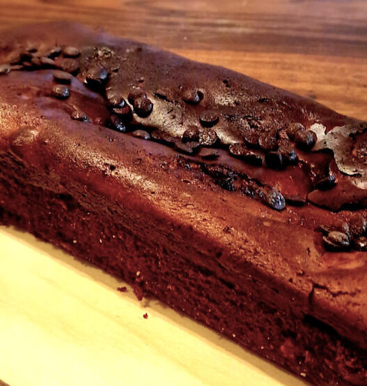 Plum-cake proteico in friggitrice ad aria