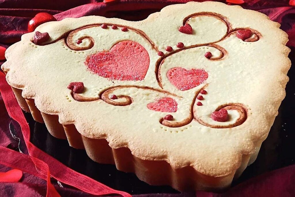 crostata a cuore