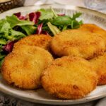 Questa è la torta di patate super croccante da provare subito (e c’è un trucchetto)