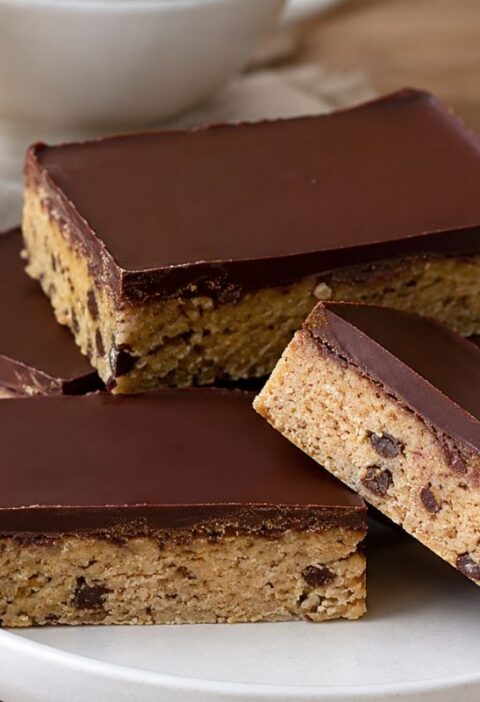 Barrette light alle mandorle e cioccolato