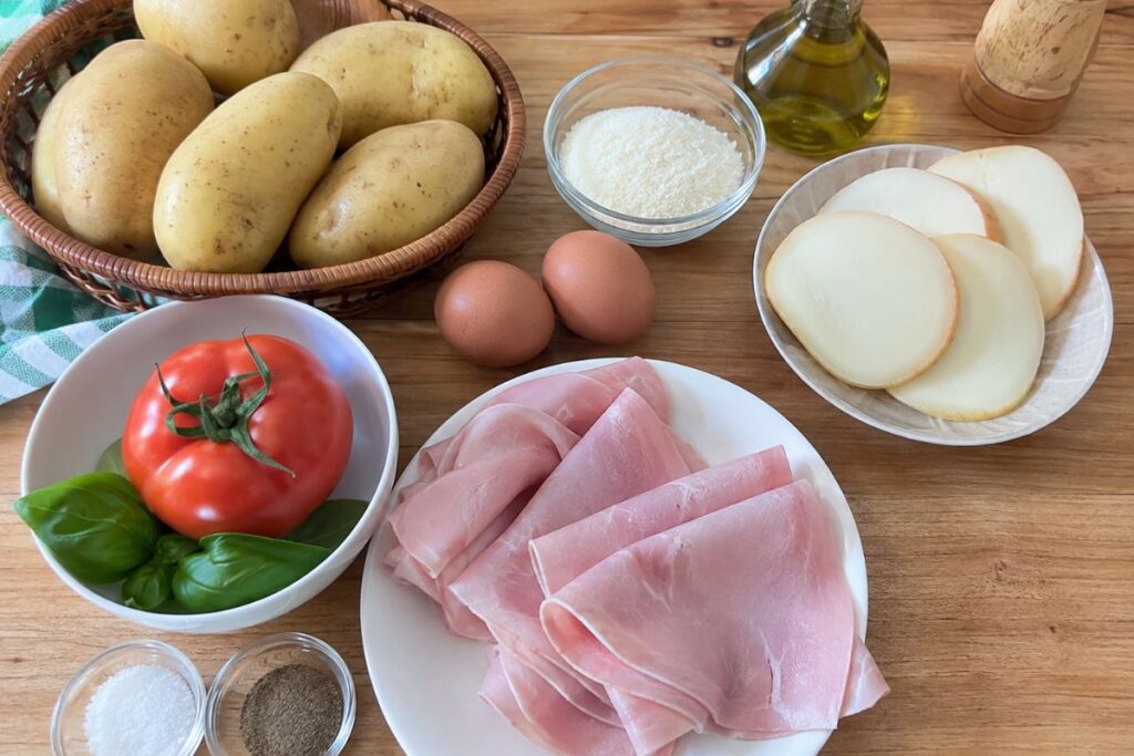 Sandwich di patate con prosciutto cotto e scamorza affumicata, ingredienti