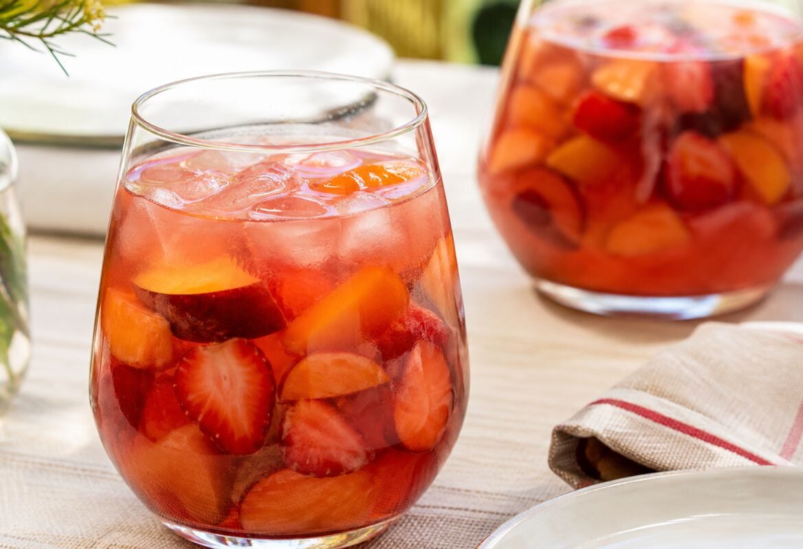 Sangria rosé con frutta estiva con il Bimby