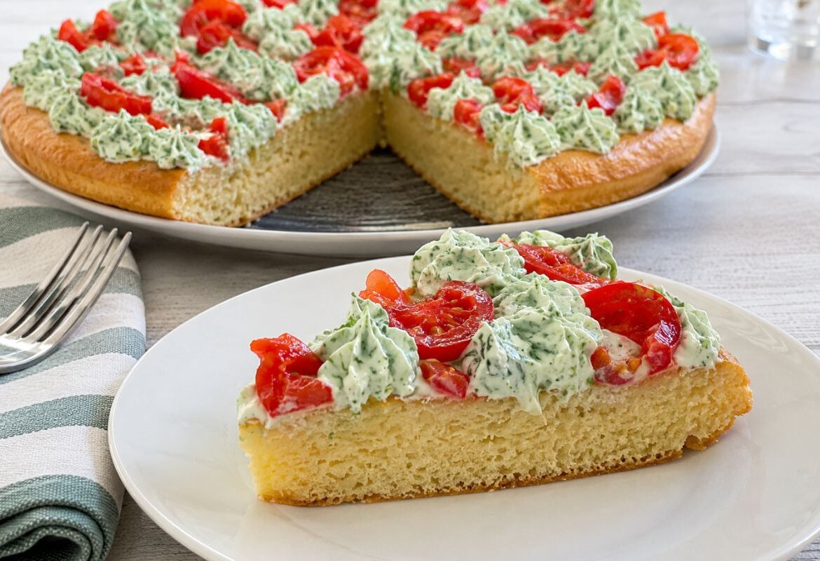 Torta salata morbida con rucola, ricotta e pomodori con il Bimby