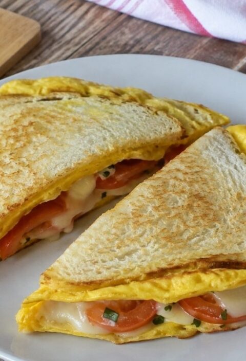 Toast di pancarrè e frittata in padella